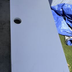 Desk Good Condition With 2 Shelves 