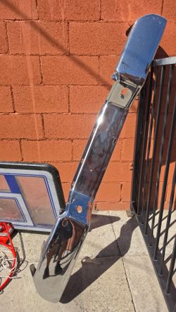 2007 Nissan frontier chrome rear bumper