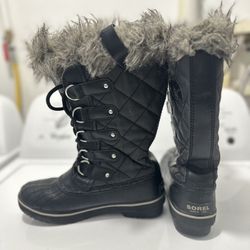 Sorel Women’s Winter Boots Size 6 - Like New!