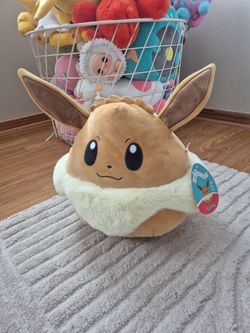 Brand New Eevee Squishmallow