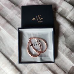 MILLA Oval Hoop Earrings - 14K Gold Plated, Rose Gold Plated