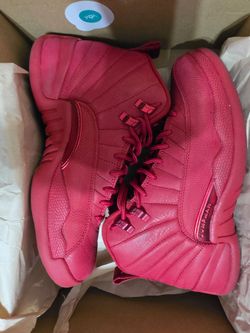 Jordan 12 gym red size 8