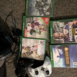 xbox one controllers,headset and games