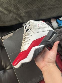 jordan B’loyal sz8