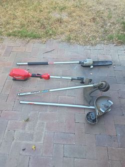 Milwaukee power head with 3 attachments