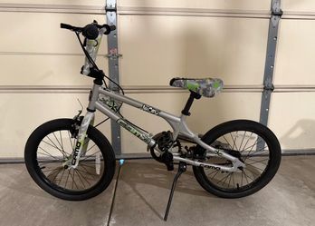 20” Kids BMX-Style Bike – Camo – Good Condition