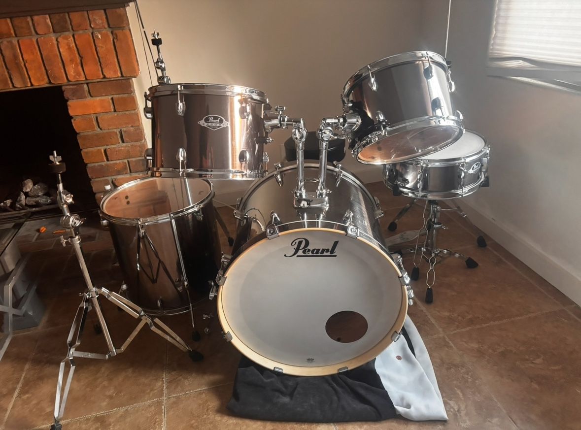 Pearl Export Standard 5-Piece Drum Set with Hardware Smokey Chrome