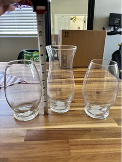 3 Glass Vases