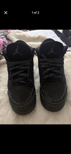 Boys shoes