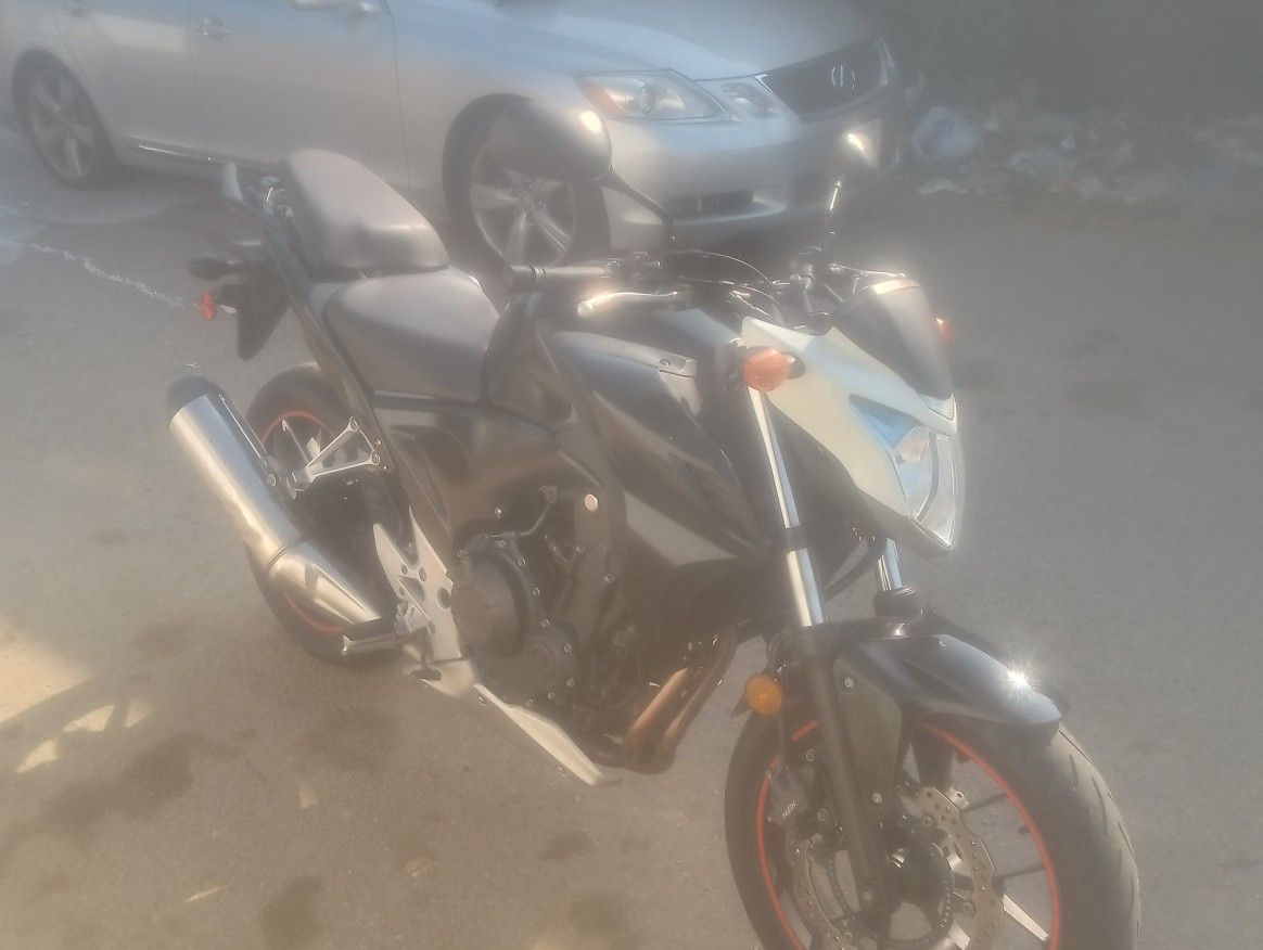 2015 Honda Cv500f