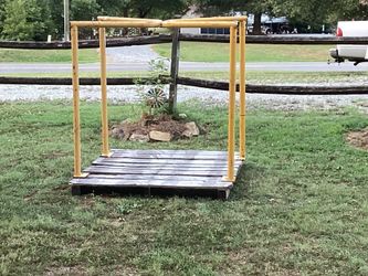 Rack ( 52” LONG X 36” WIDE X 56” TALL ) $25