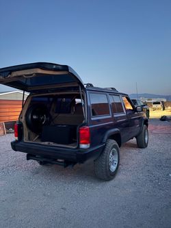 2000 Jeep Cherokee