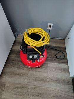 Air compressor