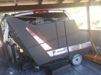 Aquacat carpet extractor