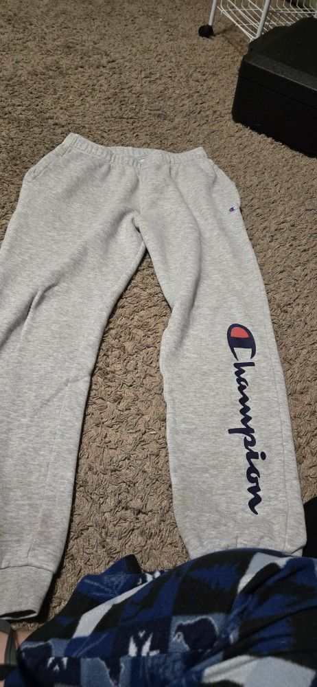 Champion Hoodie And Sweatpants