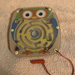 Toys R Us Owl Magnetic Maze Game 8”x8” Wood & Plastic