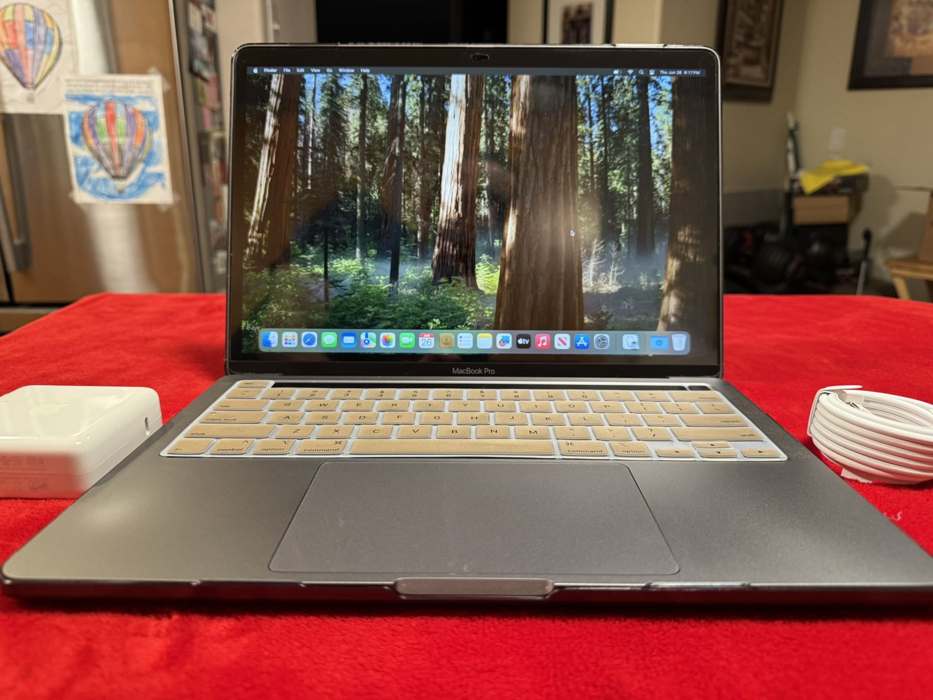 MacBook Pro 2020, M1 Chip, 16GB RAM, 512GB SSD, Touchbar, Case Cover+Keyboard Cover+Screen Protector+Charger, Extras Available….