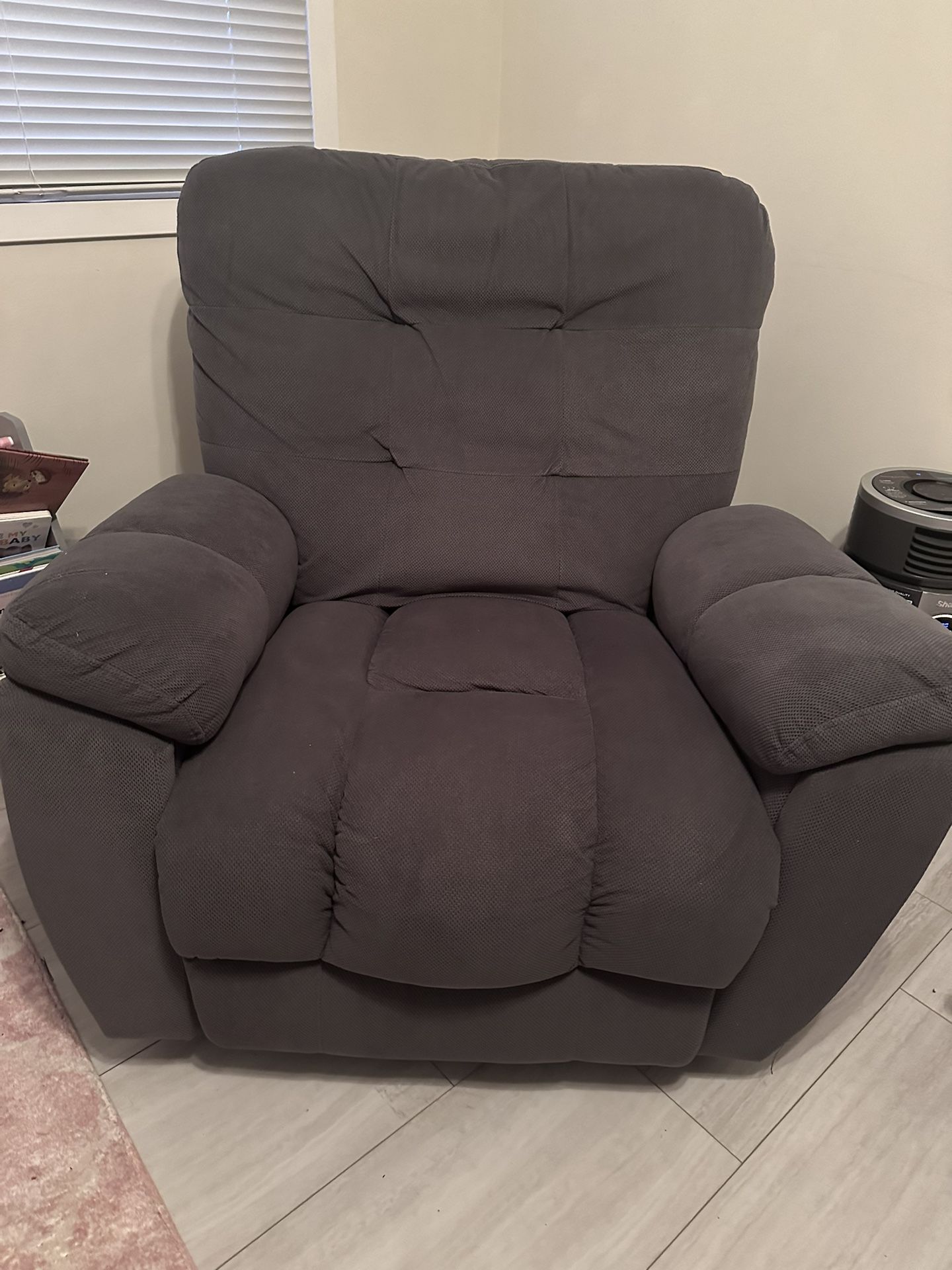 Rocking/swivel Reclining Heating Messaging Chair