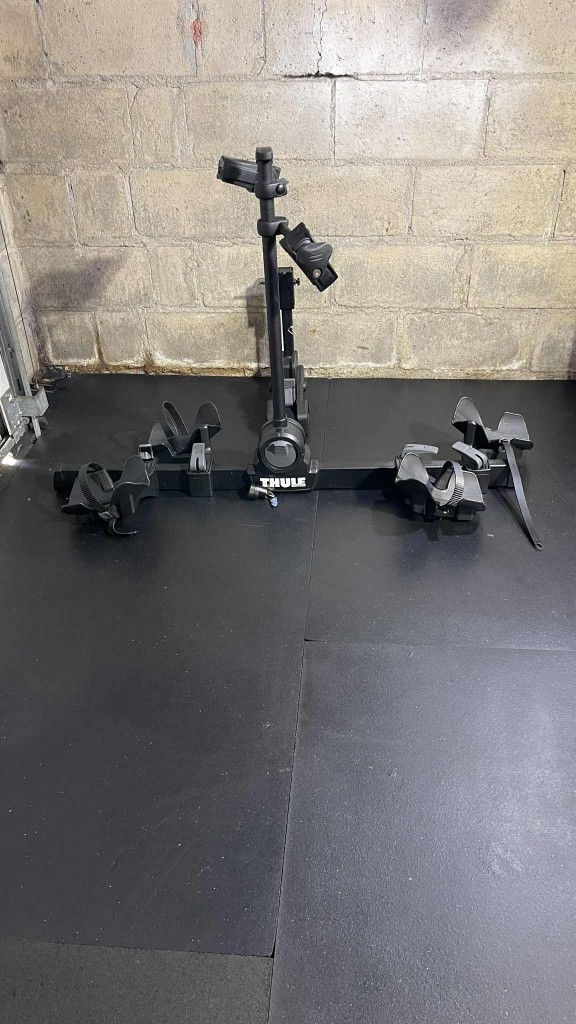 Thule DoubleTrack Pro XT 2 Hitch Bike Rack