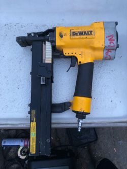 Dewalt pneumatic 16 gauge wide crown staple gun
