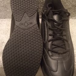 Men's 10 1/2 Work Shoes