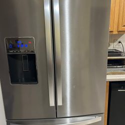 Whirlpool Refrigerator 