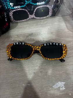 Custom made sunglasses