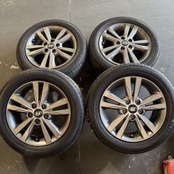 16inch Hyundia wheels and tires