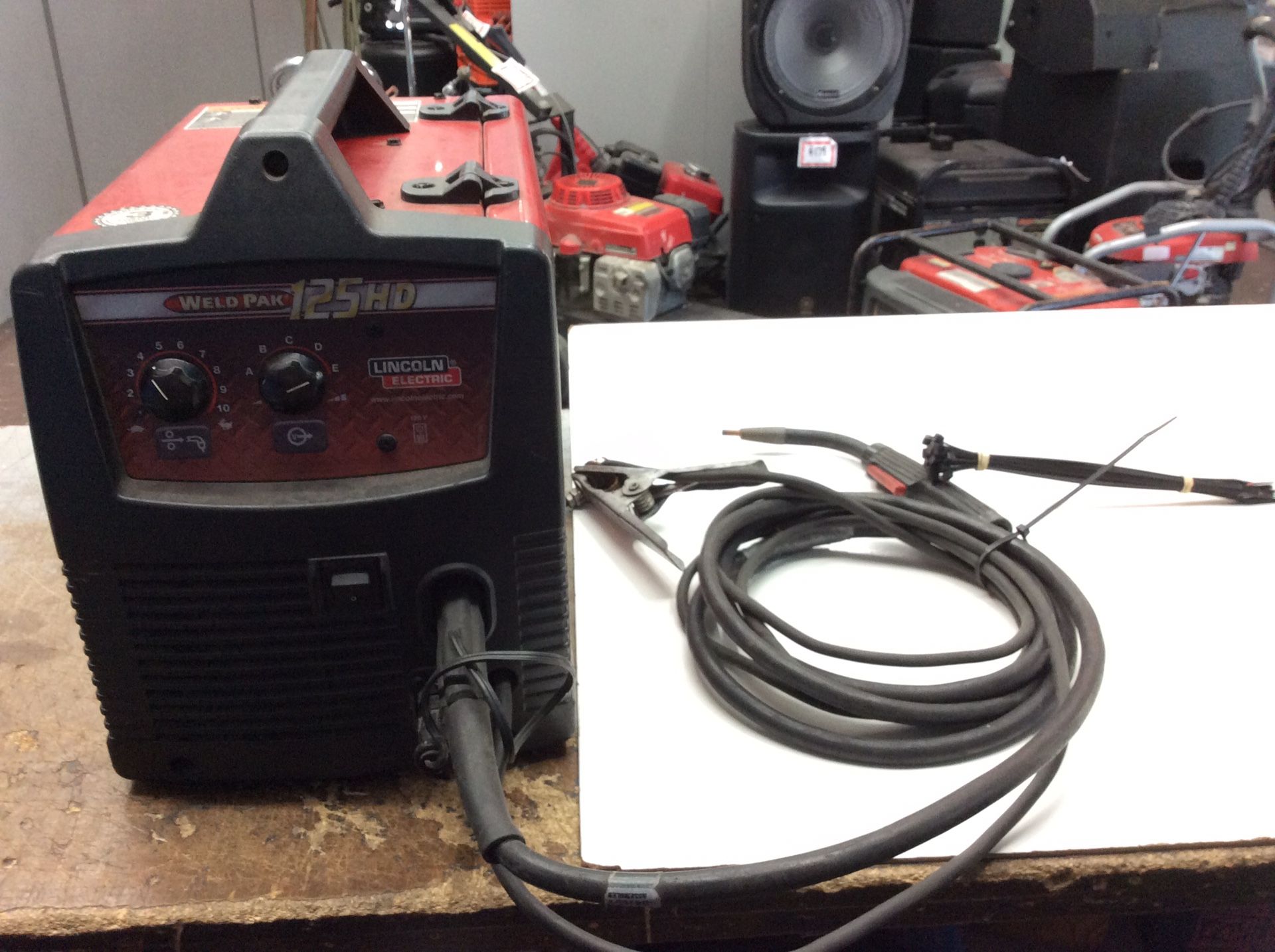Lincoln Electrics Weld Pak 125 HD Welder for Sale in Los Angeles, CA