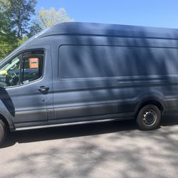 2019 Ford Transit Cargo