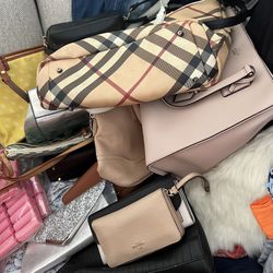 Woman Purses There In Good Condition Everything Must Go 
