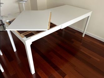 Ekedalen Ikea Table
