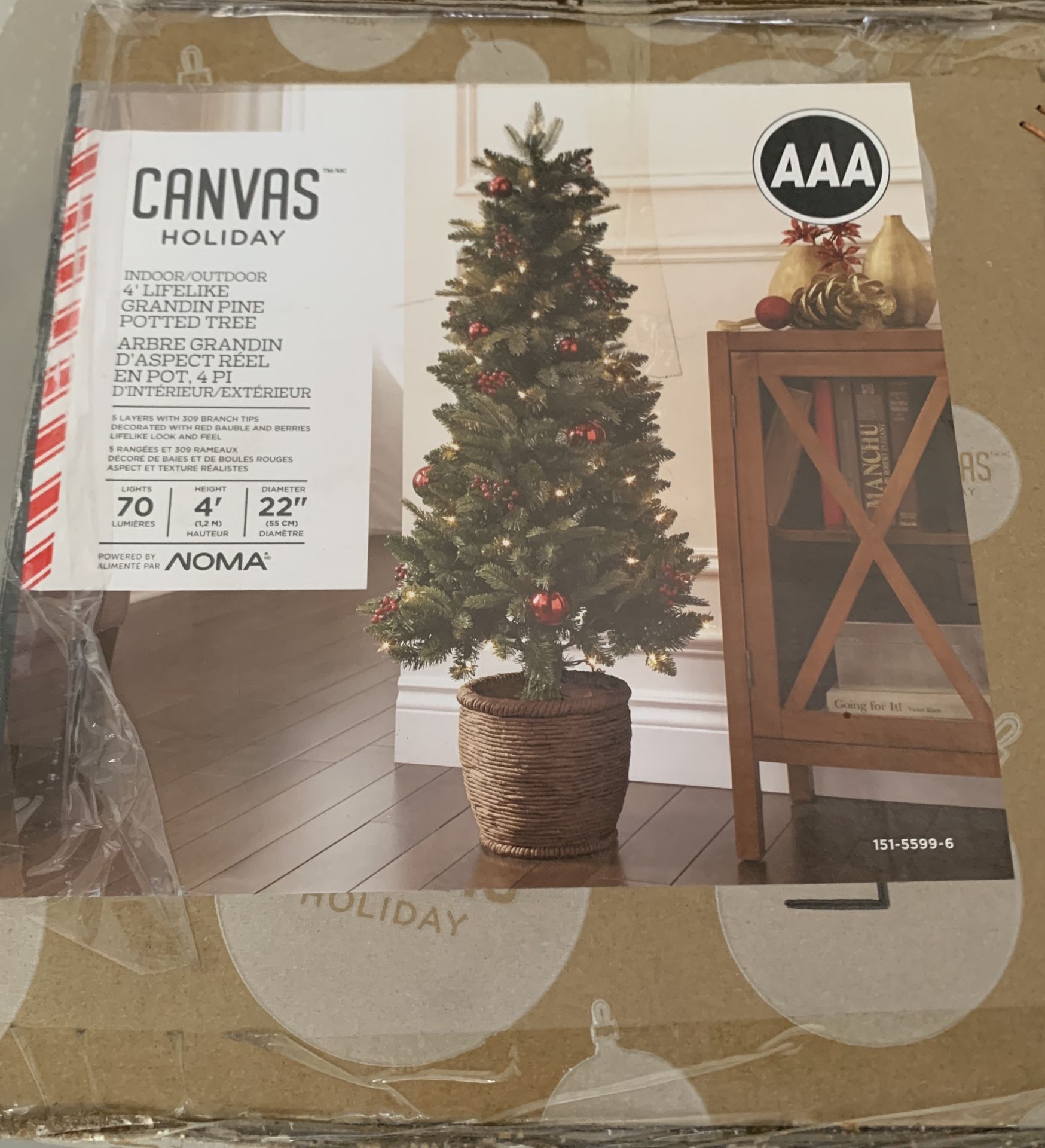 Indoor/Outdoor 4’ Artificial Christmas Tree