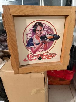 Licorice pizza Vintage Record Crate !