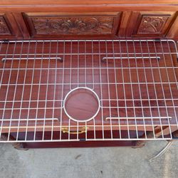 LIKE NEW KITCHEN SINK GRATE PROTECTOR 