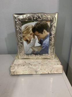 🍀IOB Lenox Opal Innocence Silverplated Leafy Vine Motif 8"x10" Photo Album/ 🍀Álbum de fotos IOB Lenox Opal Innocence chapado en plata Leafy Vine Mot
