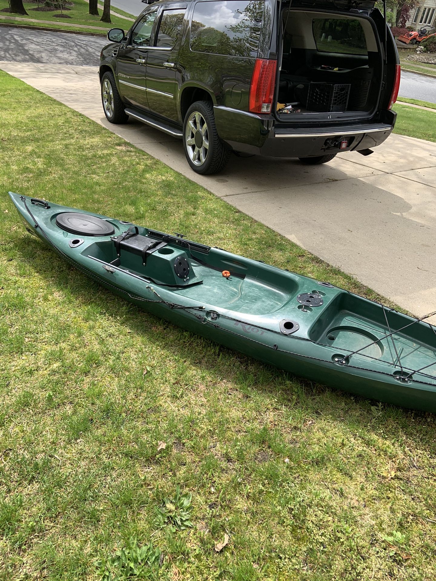 Riot Escape 12 Fishing Kayak