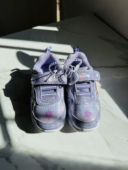 TENIS PARA NIÑA SIZE 6