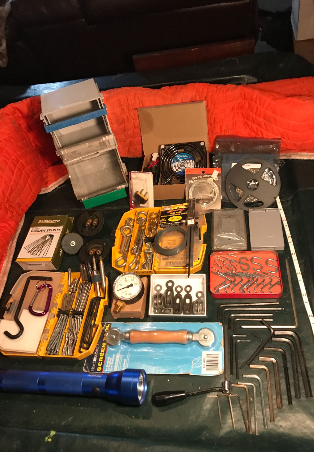 GARAGE Hardware+tool )LOTs of useful tools