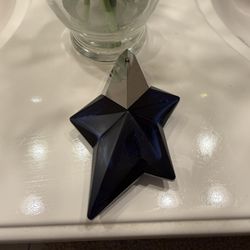 Thierry Mugler Angel Elixir Eau de Parfum spray bottle