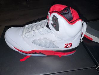 Air Jordan 5 Fire Red Sneaker - New unused