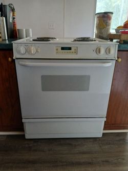 Whirlpool Slide-In Range