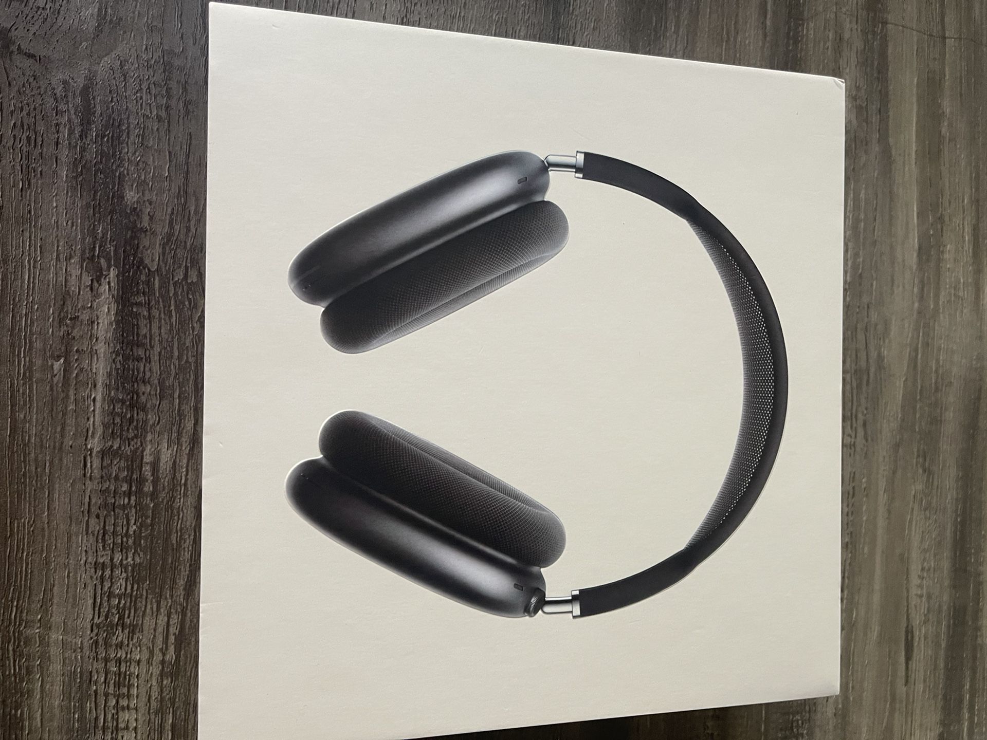 Apple AirPods Max - Premium Over-ear Headphones
