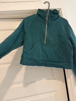Lululemon Scuba sweatshirt