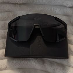 Men’s Prada Sunglasses New $150 Price Is Firm