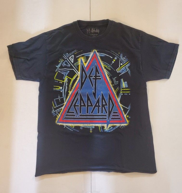 DEF LEPPARD METAL ROCK BAND Concert BLACK TEE T-SHIRT Medium Short Sleeve