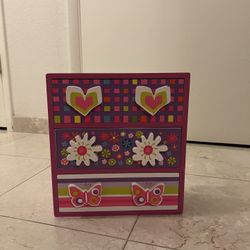 Girls Jewelry Drawer  