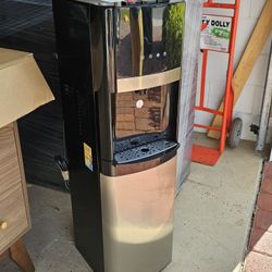 Water Dispenser 