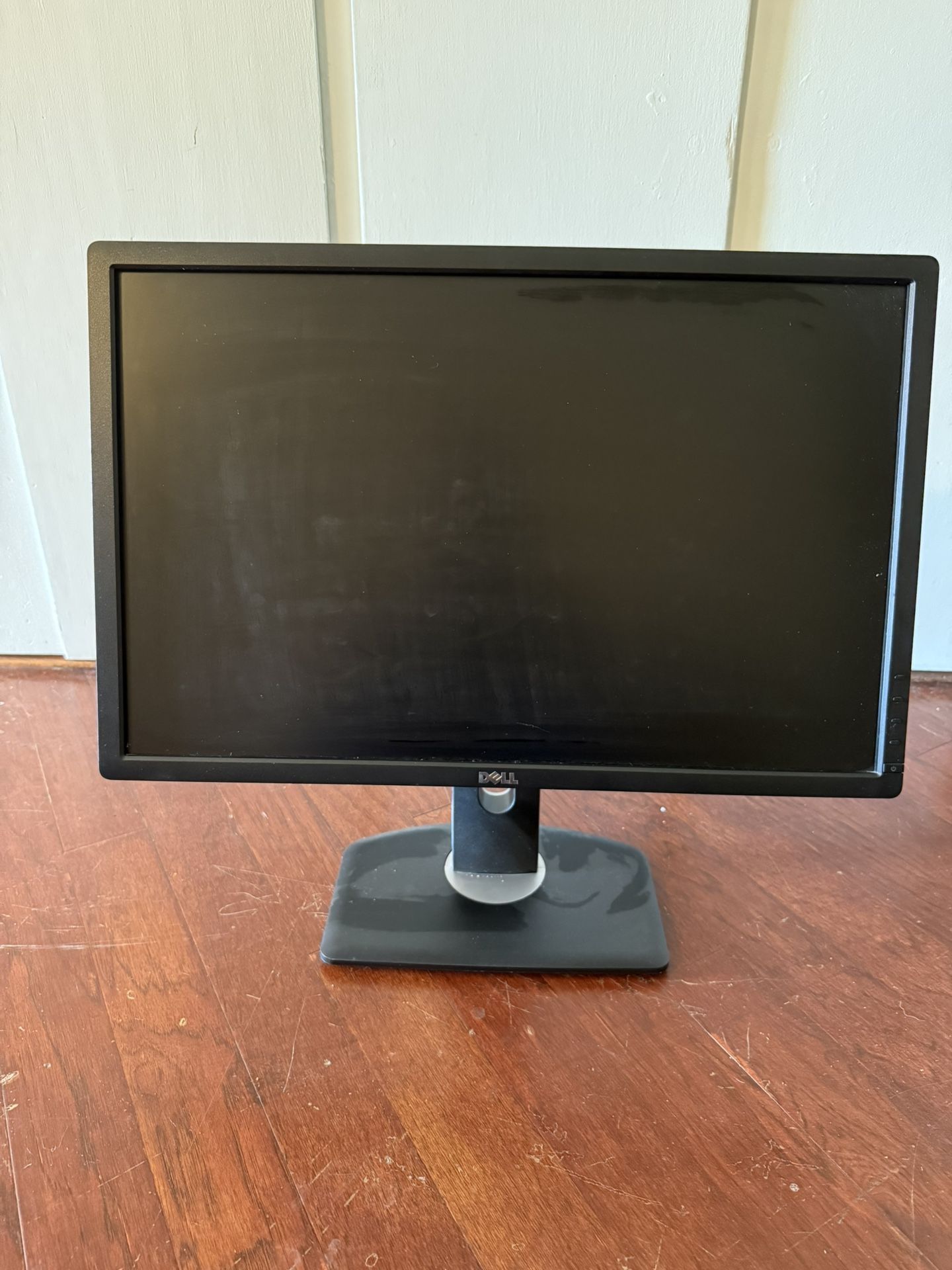 22-inch Dell E2210 Computer Monitor