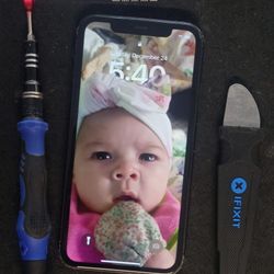 iPhones screens FIXXXx!!!!!! 
